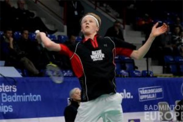 凭借其超凡 凭借其超凡