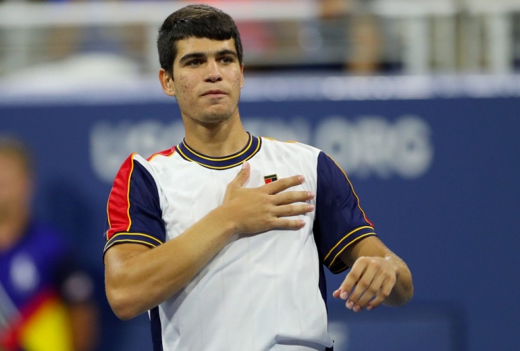 岁的高龄再 岁的高龄再